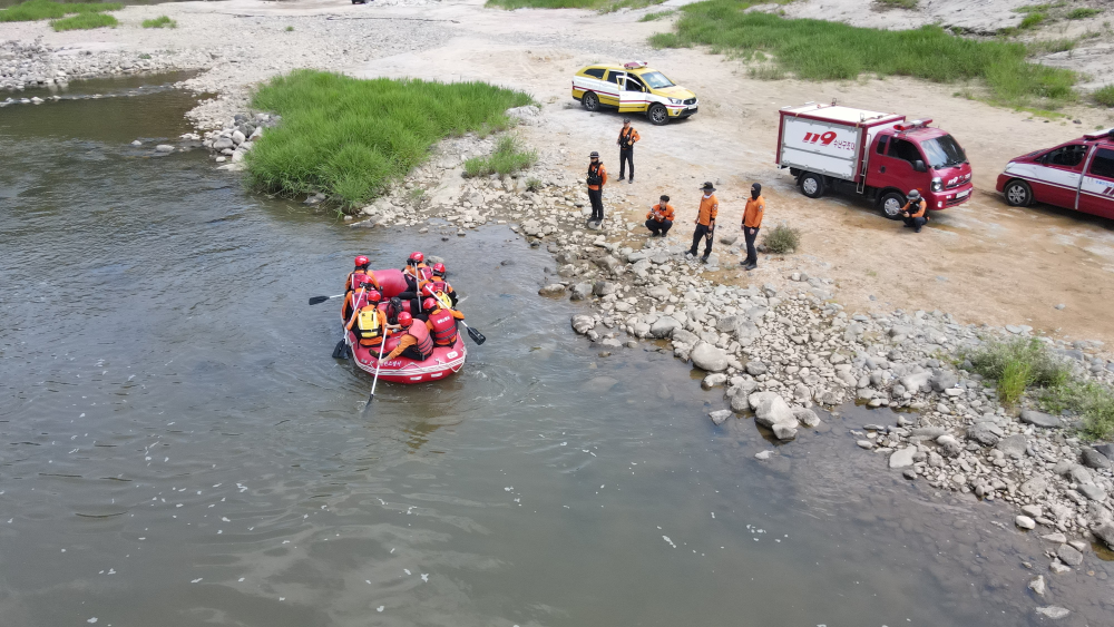 119구조대 고립구조 및 래프팅 훈련 (2).jpg