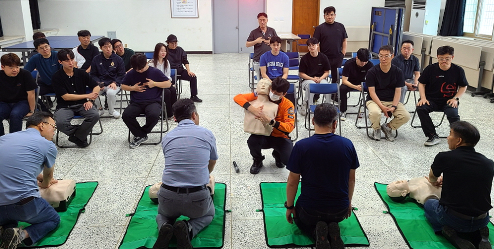 철원경찰서 교육 (4).jpg