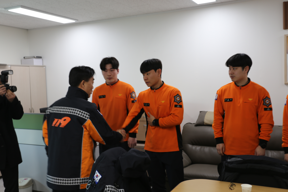 소방청장님 방문3.JPG