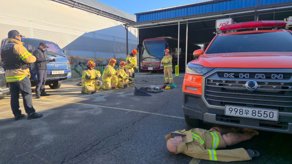 25.2.21.홍천소방서, 전술훈련 평가로 현장대원 전문성 강화2.jpg