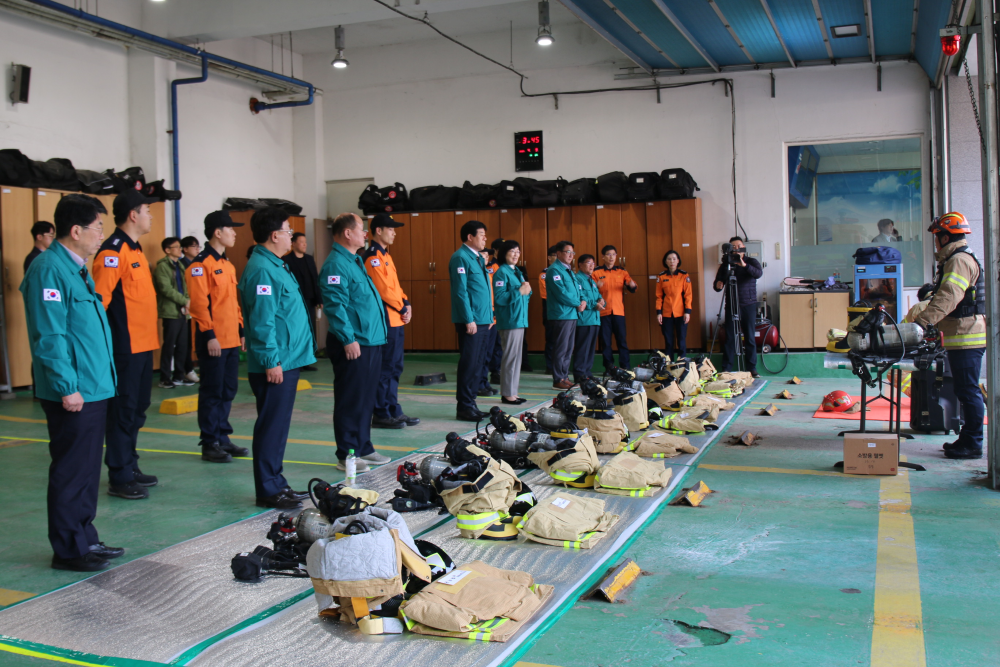 25.4.9.강원특별자치도 안전건설위원회, 홍천소방서 방문을 통한 현안 청취2.JPG