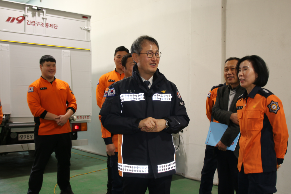25.2.6. 김승룡 강원소방본부장, 홍천소방서 현장소통 방문1.JPG