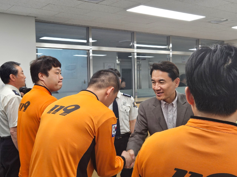 김진태 도지사 방문(25.2.9 (17).jpg