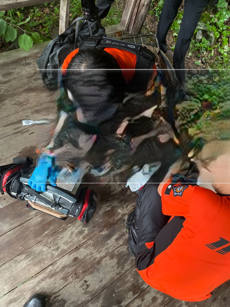 1731 인제 내린천 사망자 인양 현장 활동 사진.jpg