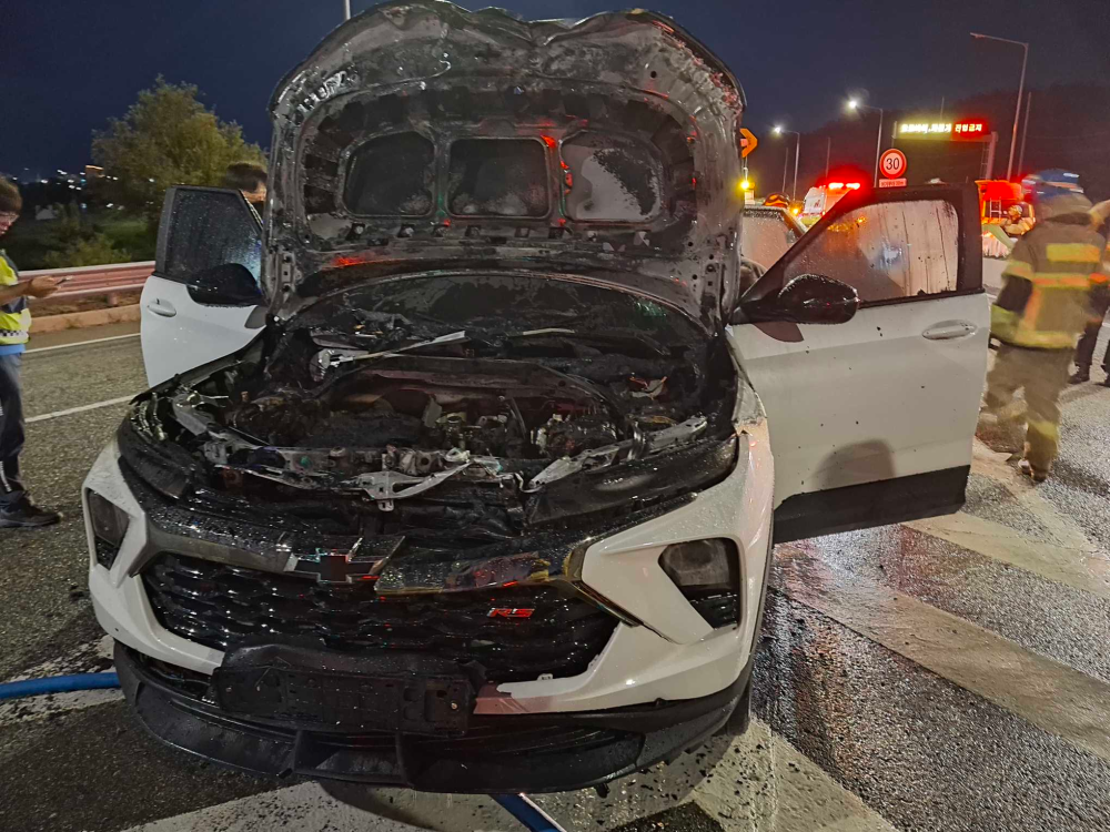 2000속초 차량화재.jpg