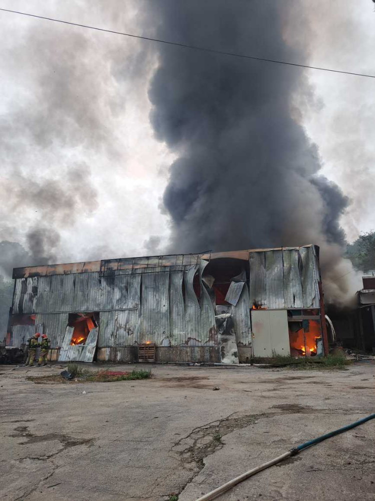 (0626)원주 흥업면 조립식 건물화재.jpg