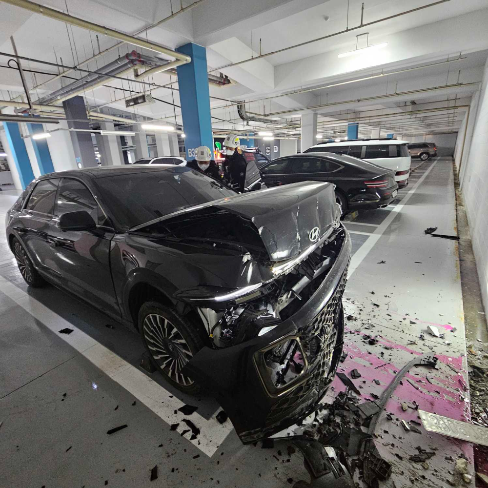 1147 원주 단구동 아파트 지하주차장 교통사고 소방활동 사진.jpg