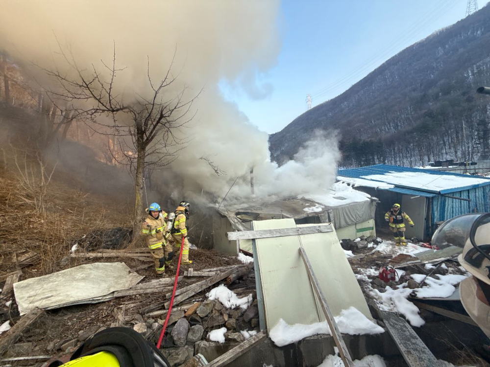 1642 태백 원동 주택화재-1.jpg