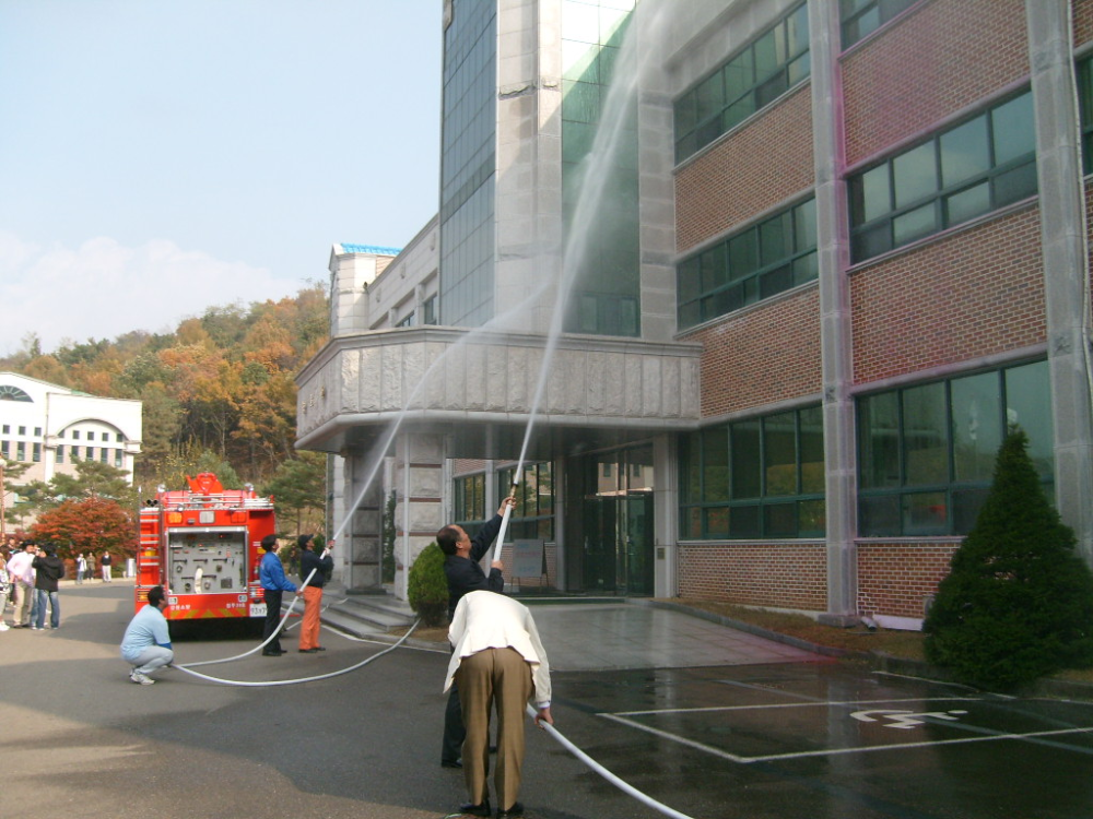 S7301173.JPG