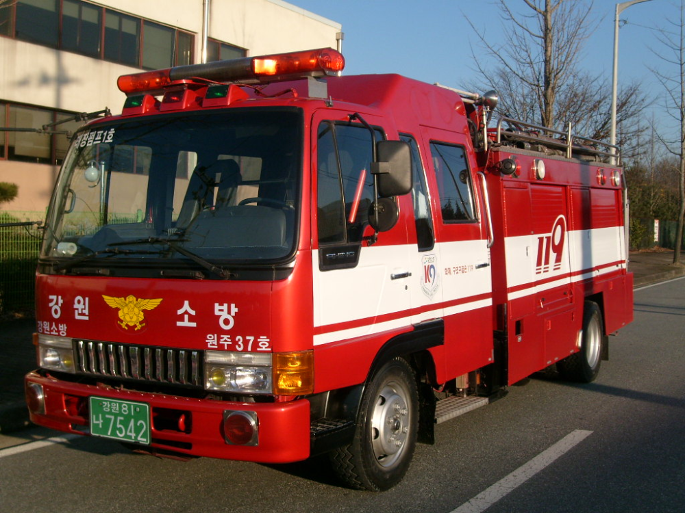 S7302021.JPG
