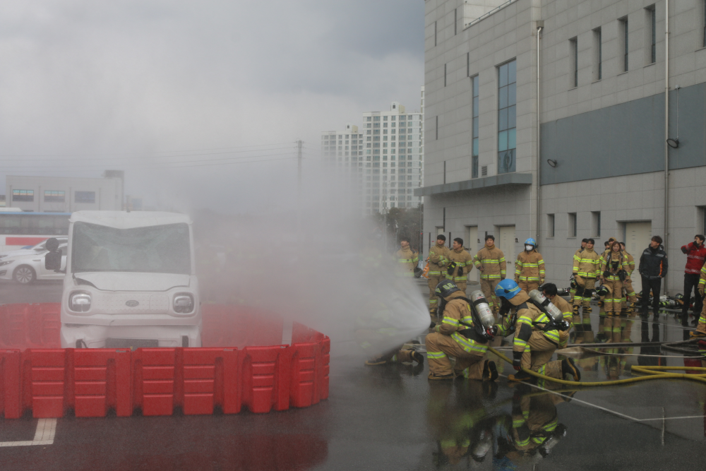 전기차 화재대응훈련 (1).jpg