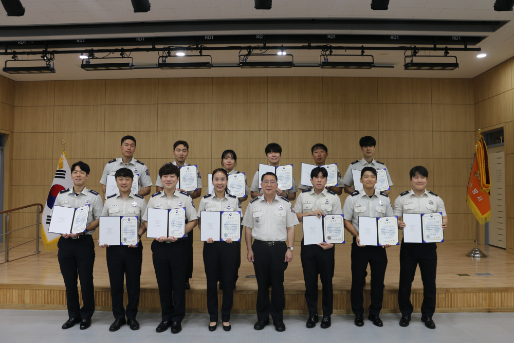 표창수여 행사 (1).JPG